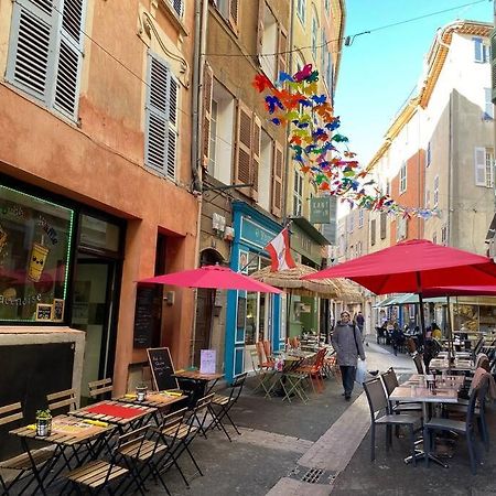 Akropole De Caroline, Central, Lumineux, Calme, Free Parking, Lift, 3 Beds Драгиньян Экстерьер фото
