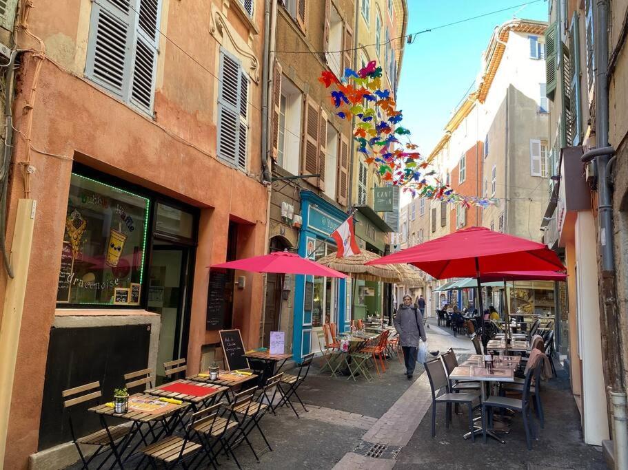 Akropole De Caroline, Central, Lumineux, Calme, Free Parking, Lift, 3 Beds Драгиньян Экстерьер фото